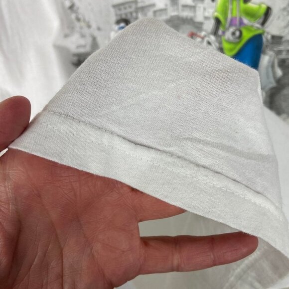 Vintage Disney Store 1990s TShirt Fun Seeker Micky Pluto Goofy Donald Duck Tee - Picture 3 of 9